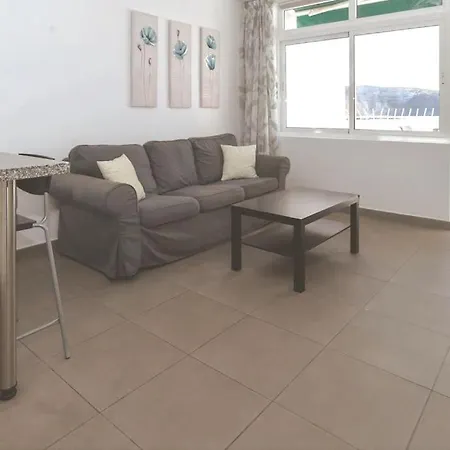 Cristianos, Ocean And Harbour View, Pedestrian Apartment *